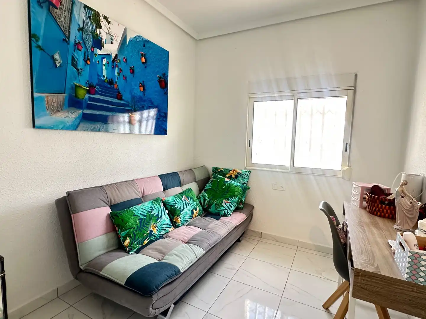Sala d'estar de Casa o xalet en venda en Orihuela amb Aire condicionat, Piscina i Moblat