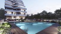 Piscina de Apartament en venda en  Madrid Capital amb Aire condicionat, Calefacció i Terrassa