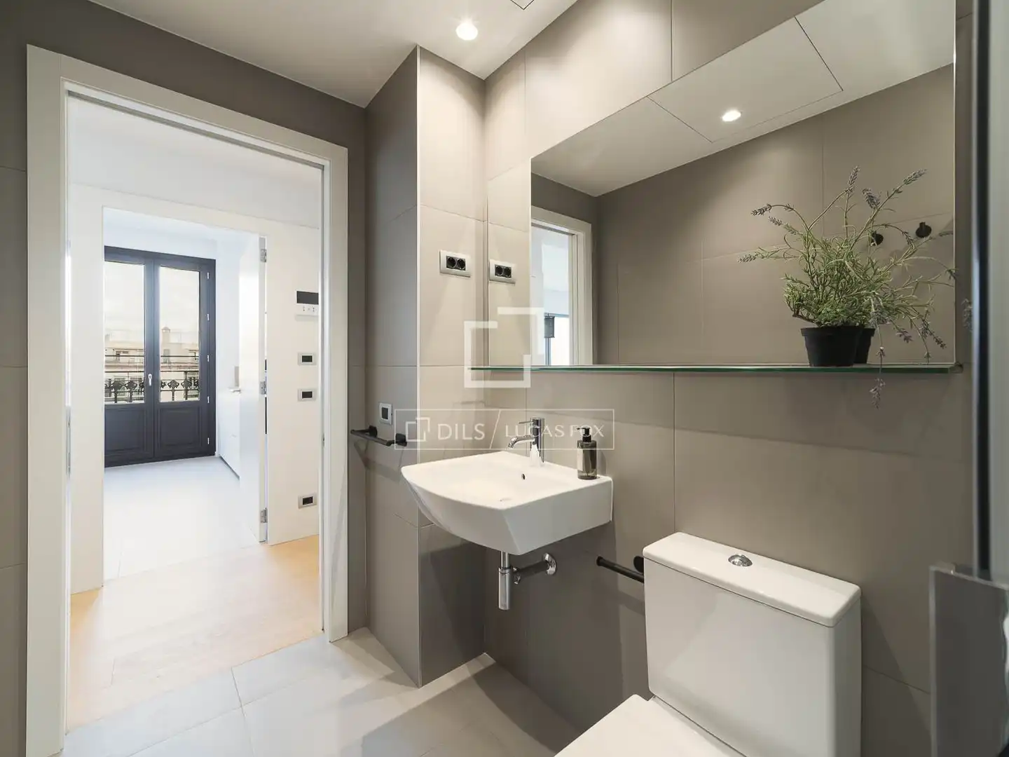 Baño de Piso en venta en Barcelona con Aire acondicionado, Calefacción y Parquet