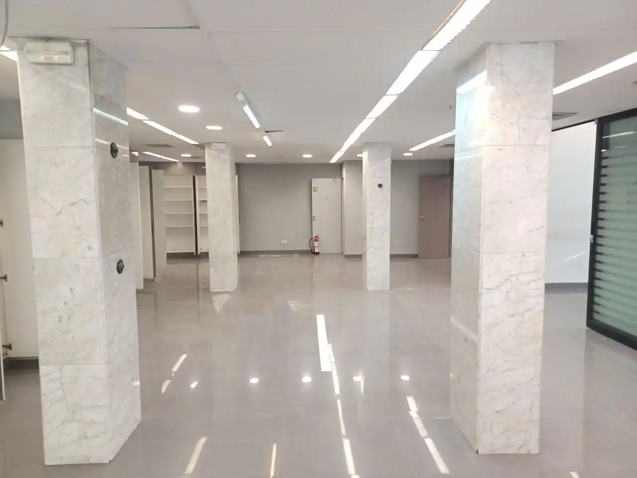 Local comercial en venda a VENDRE, DE 7, imagen 6