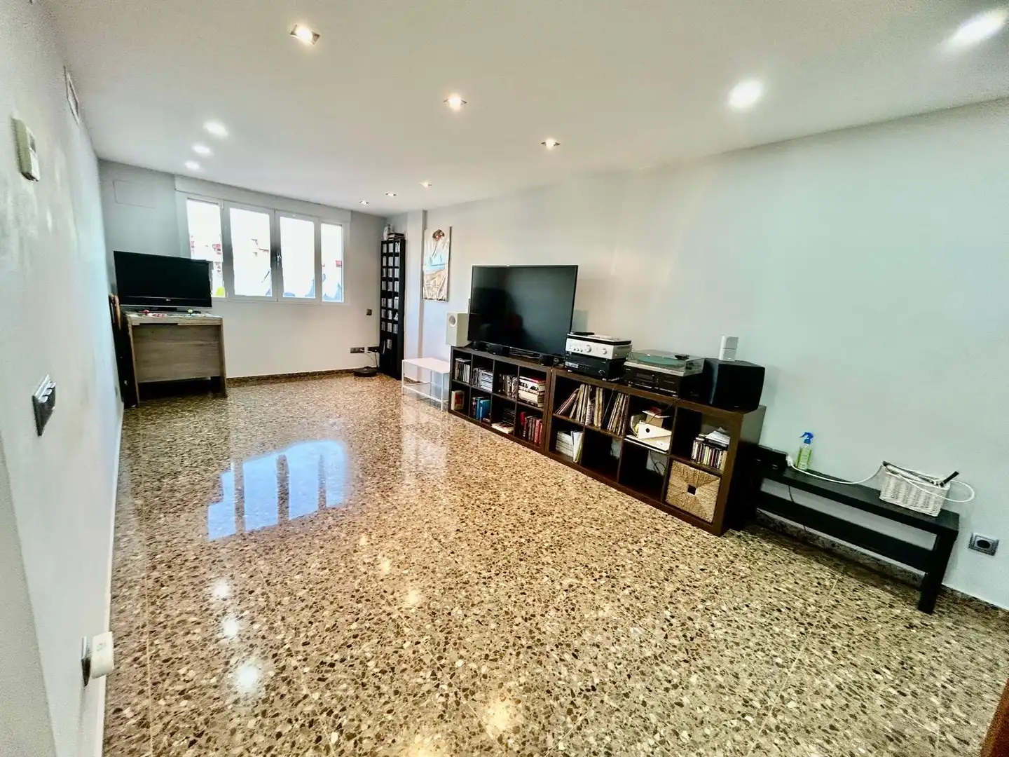 Piso en venta en Nou Moles, L'Olivereta, Valencia Capital