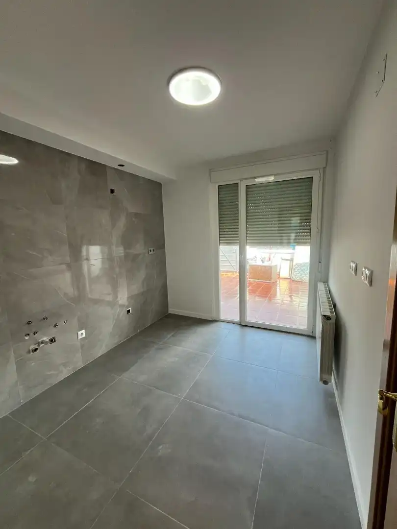 Terrassa de Casa adosada en venda en Renedo de Esgueva amb Calefacció, Jardí privat i Parquet
