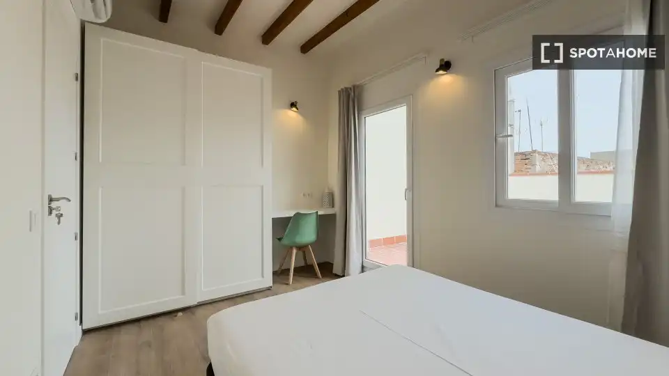 Piso con terraza en alquiler en Ciutat Vella, imagen 18