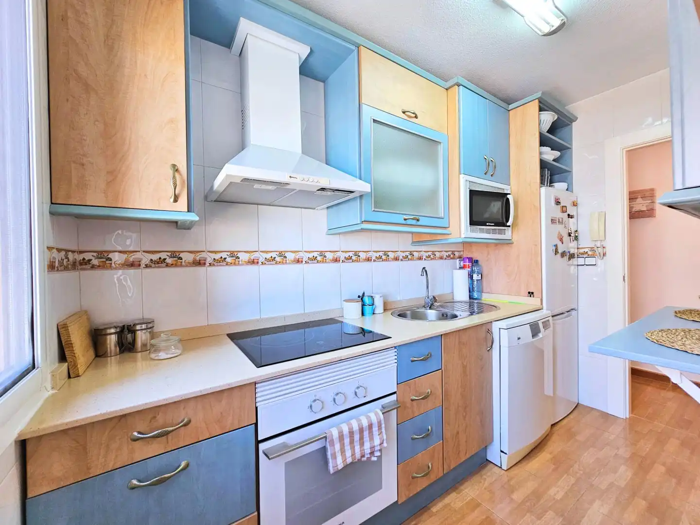 Küche von Wohnung zum Verkauf in La Manga del Mar Menor mit Möbliert, Balkon und Alarm