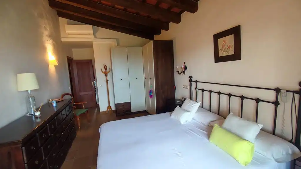 Dormitori de Casa o xalet en venda en Masarac i Vilarnadal amb Aire condicionat, Calefacció i Jardí privat