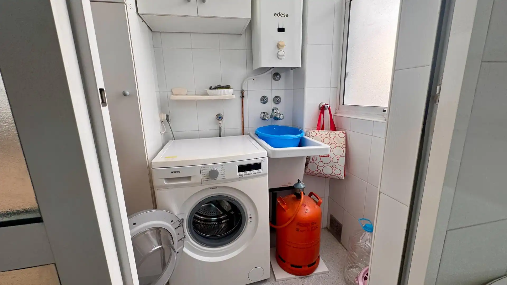 Baño de Piso de alquiler en Murcia con Aire acondicionado, Terraza y Amueblado
