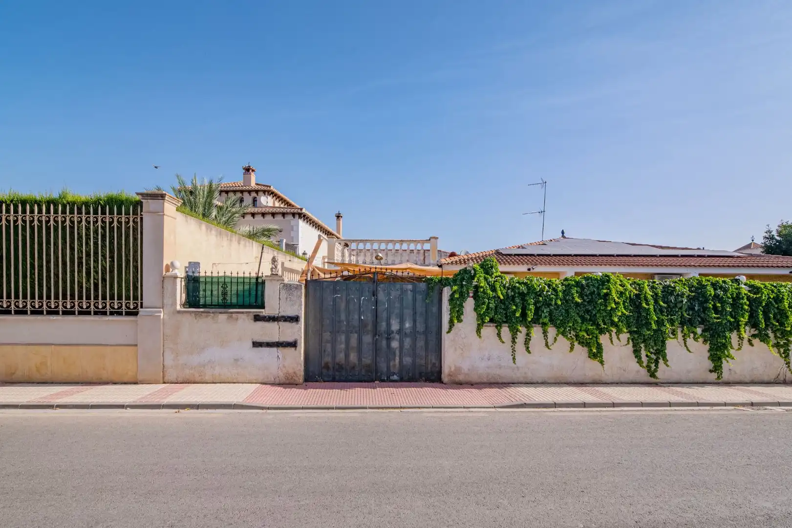 Vista exterior de Casa adosada en venta en Chauchina con Aire acondicionado, Calefacción y Trastero