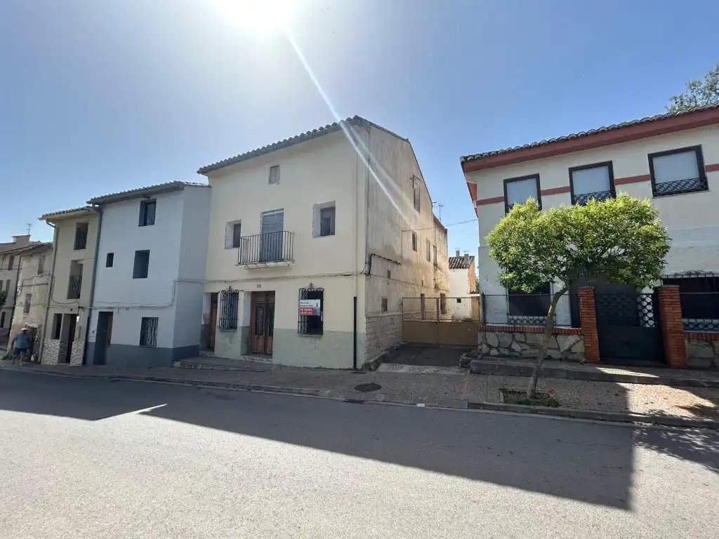 Vista exterior de Casa o xalet en venda en Viver