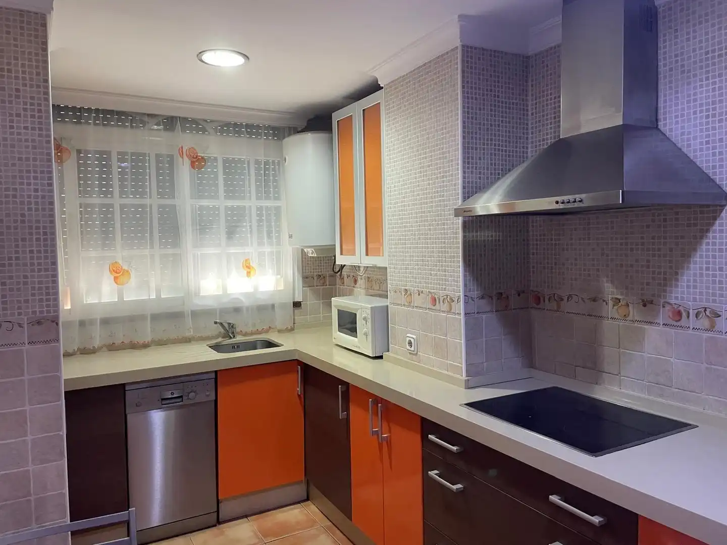 Cocina de Piso en venta en Chiclana de la Frontera con Balcón