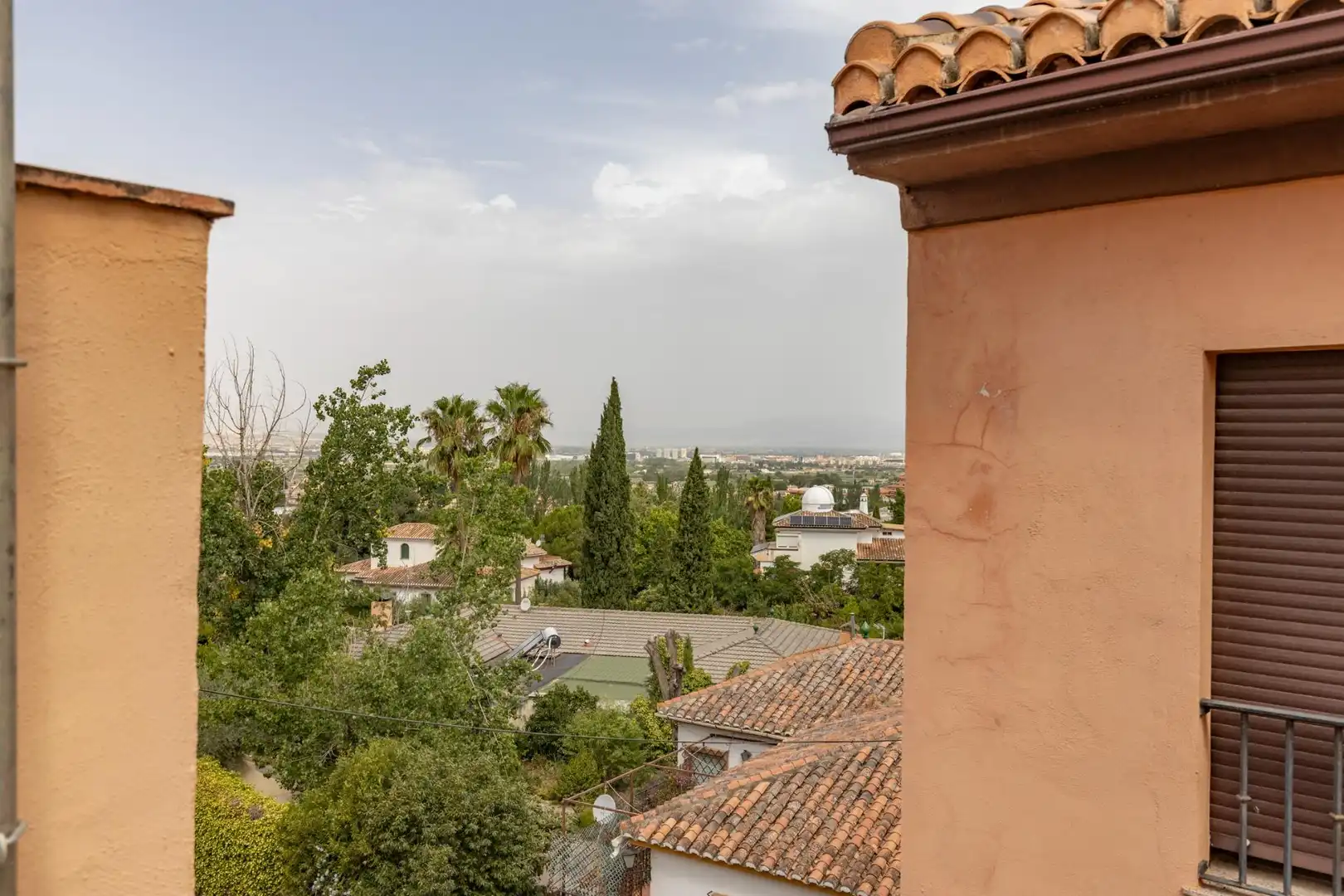 Vista exterior de Casa adosada en venda en Monachil amb Aire condicionat, Calefacció i Terrassa