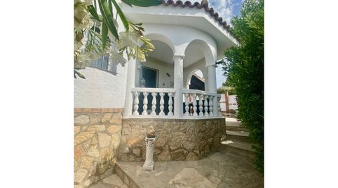 Foto 2 de Casa o chalet en venta en Calle Pensaments, Platja de Mont-roig, Mont-roig del Camp
