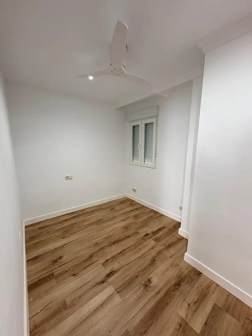 Bedroom of Flat for rent in Motril  ciudad