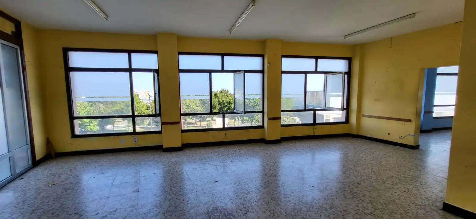Business premises to rent in Los Castros - Castrillón - Eiris, imagen 6