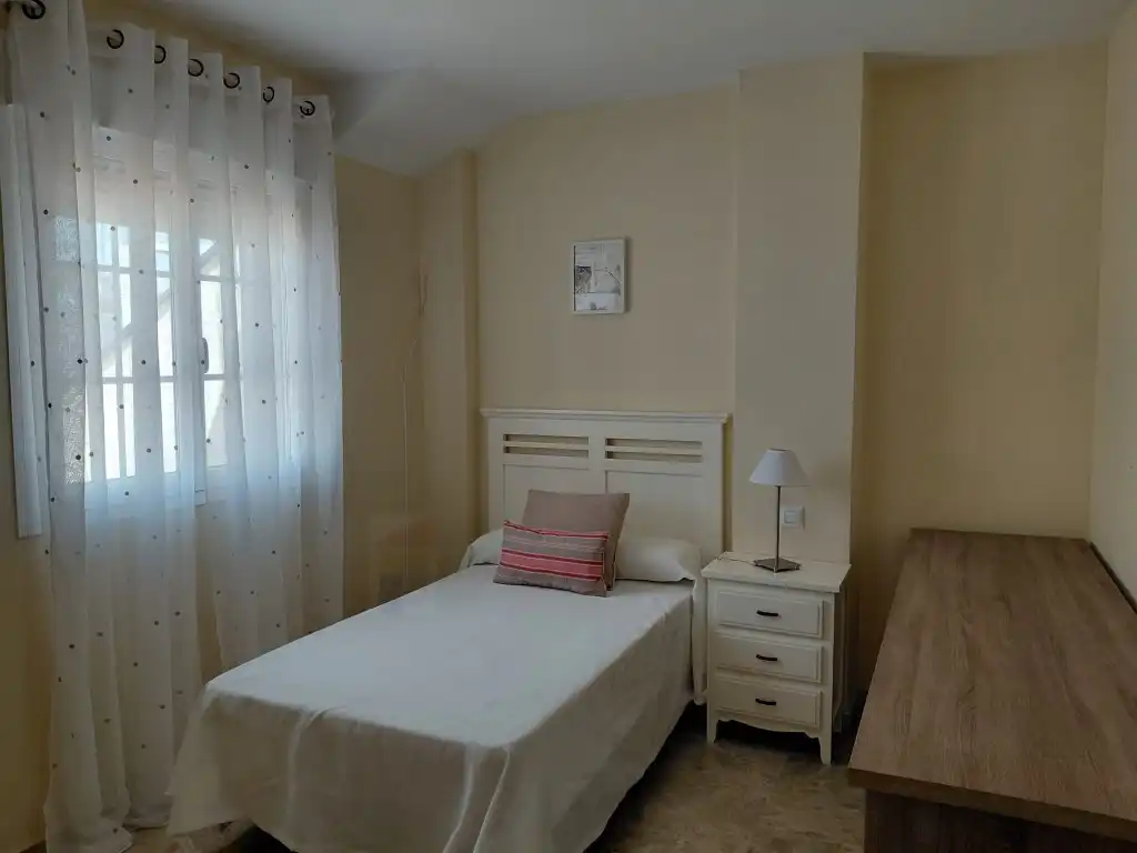 Schlafzimmer von Maisonette zur Miete in Badajoz