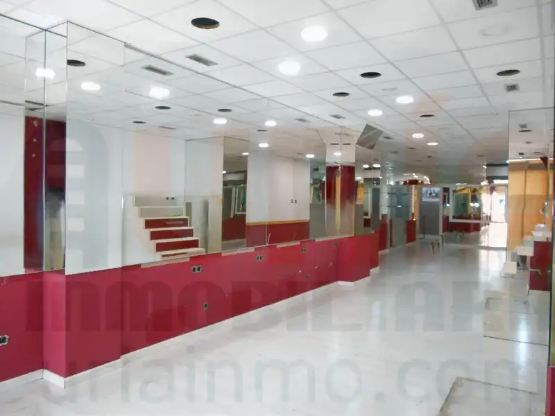 Local comercial de lloguer a Calle Cervantes, imagen 5