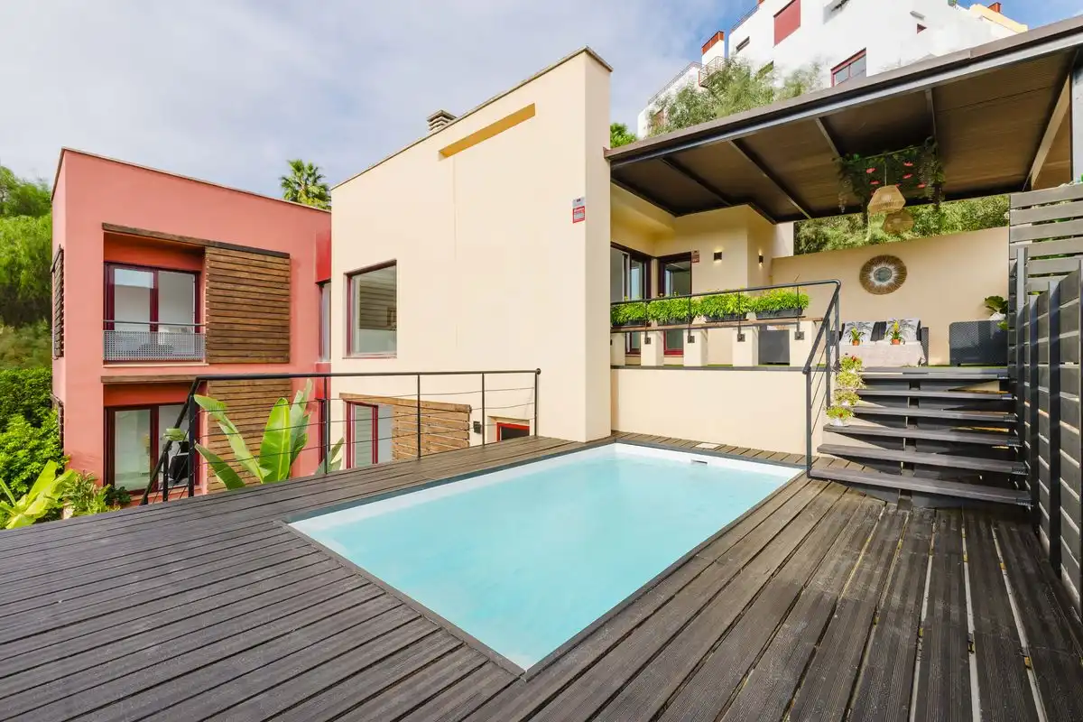 Casa amb terrassa en venda a Calle Vereda Alta del Rio