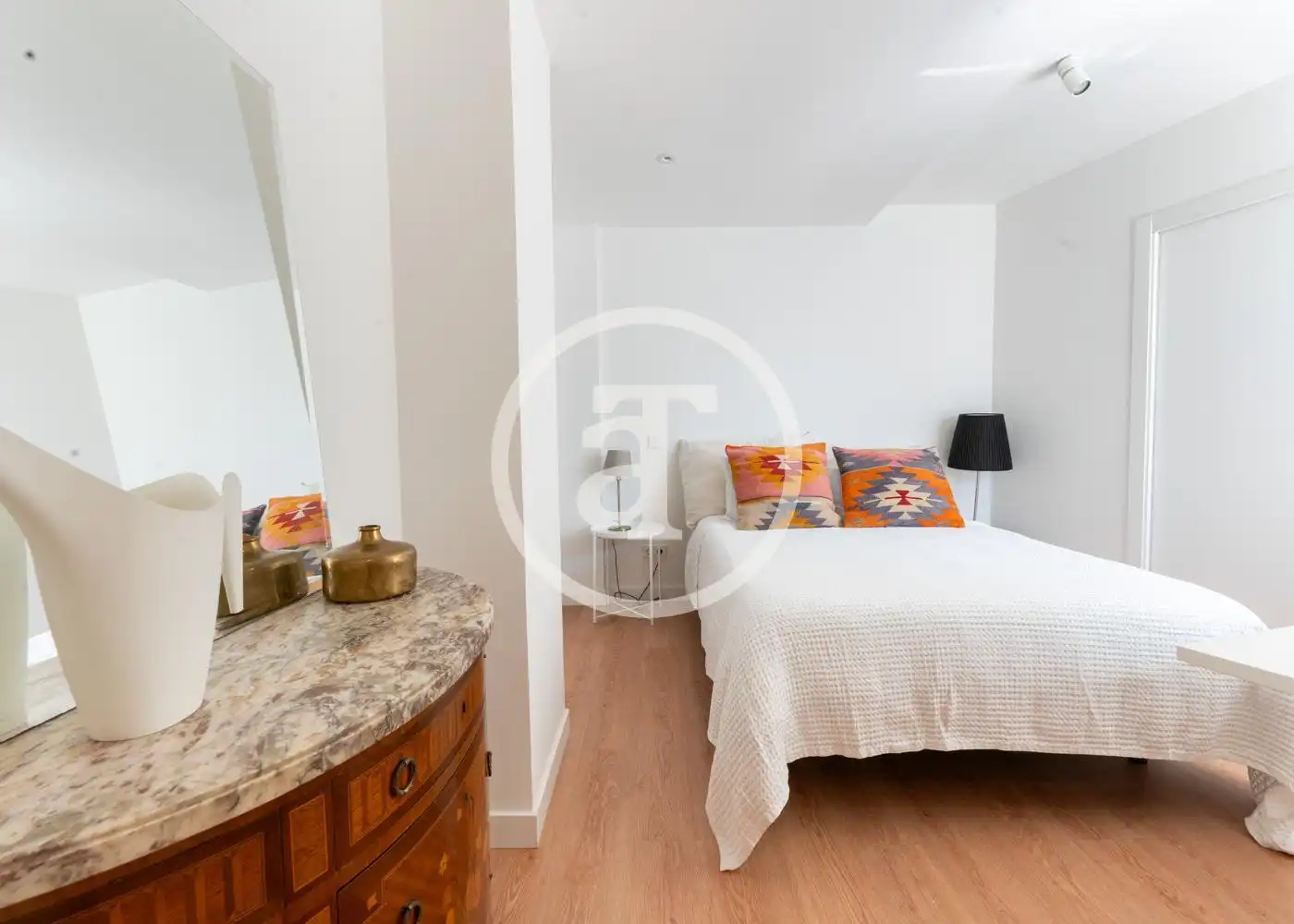 Bedroom of Duplexes for rent in Madrid  with Air Conditioner, Heating and Furnished