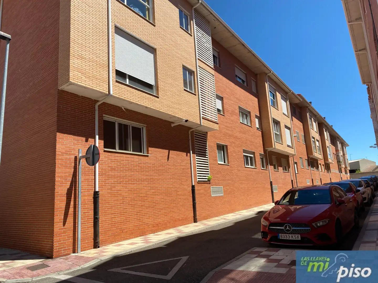 Vista exterior de Pis en venda en Santovenia de Pisuerga, Valladolid