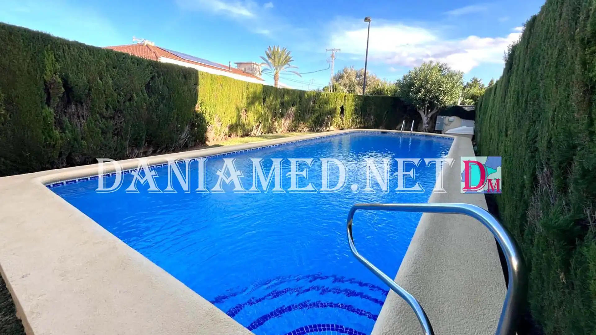 Piscina de Casa adosada en venta en Dénia con Aire acondicionado, Calefacción y Jardín privado