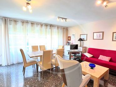 Piso con balcón en venta en Calle Francisco Sempere