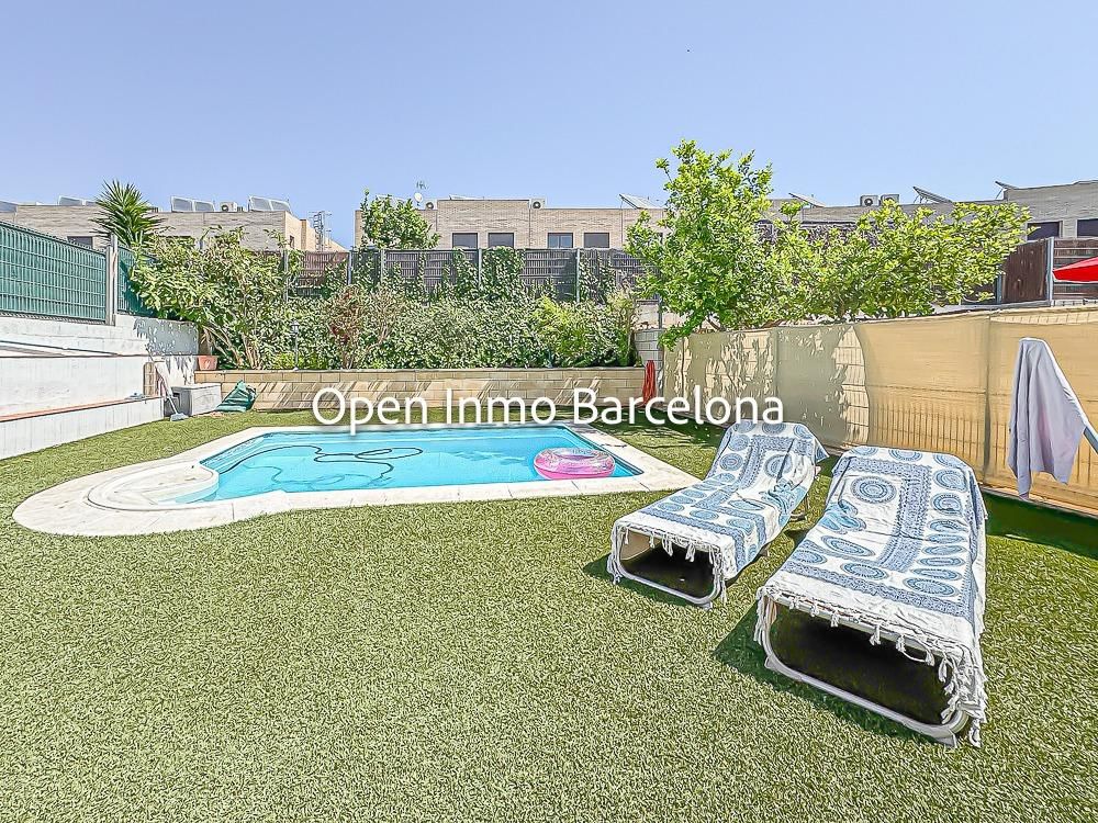 Garden of Single-family semi-detached for sale in Vilanova i la Geltrú  with Private garden, Terrace and Swimming Pool