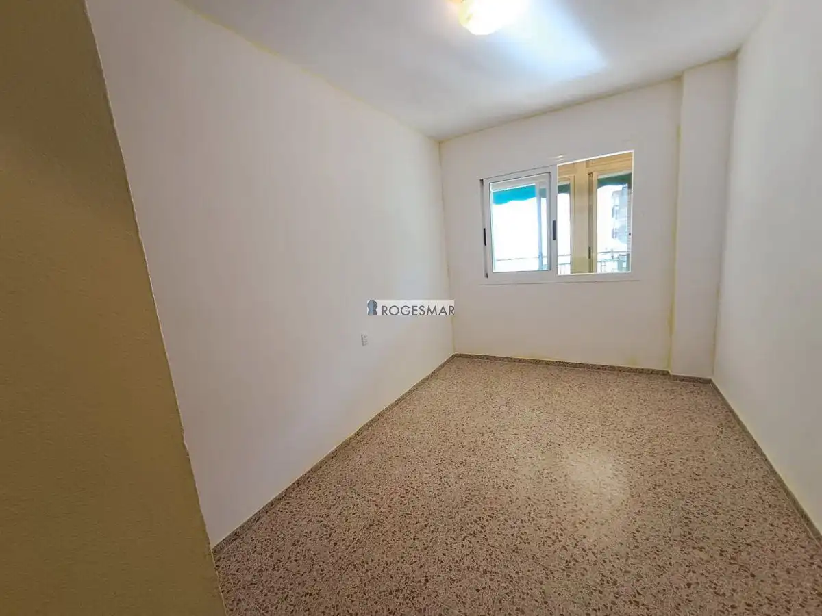 Schlafzimmer von Wohnungen zum Verkauf in Benicasim / Benicàssim mit Gemeinschaftspool