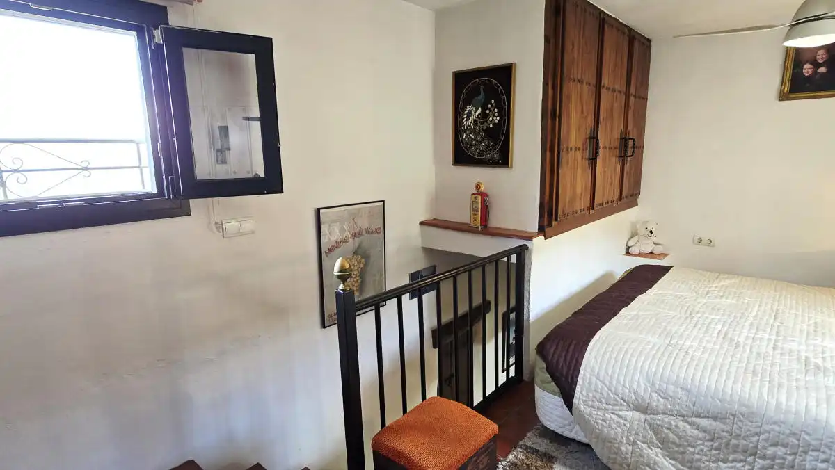 Casa rústica amb jardí en venda a Cómpeta, imagen 25
