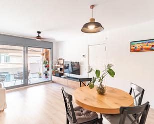 Living room of Apartment for sale in Mataró  with Air Conditioner, Heating and Parquet flooring