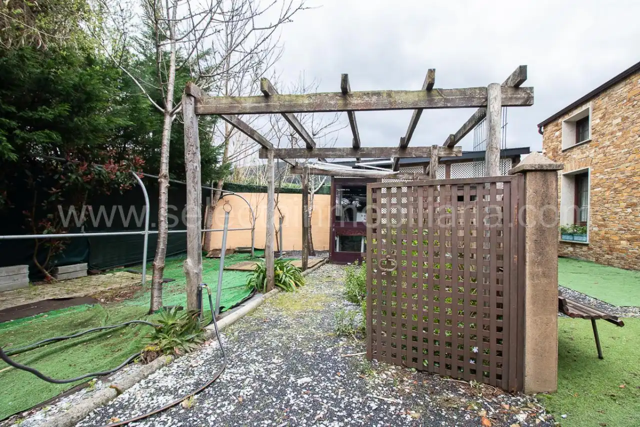 Jardín de Casa o chalet en venta en Vegadeo con Calefacción, Jardín privado y Terraza