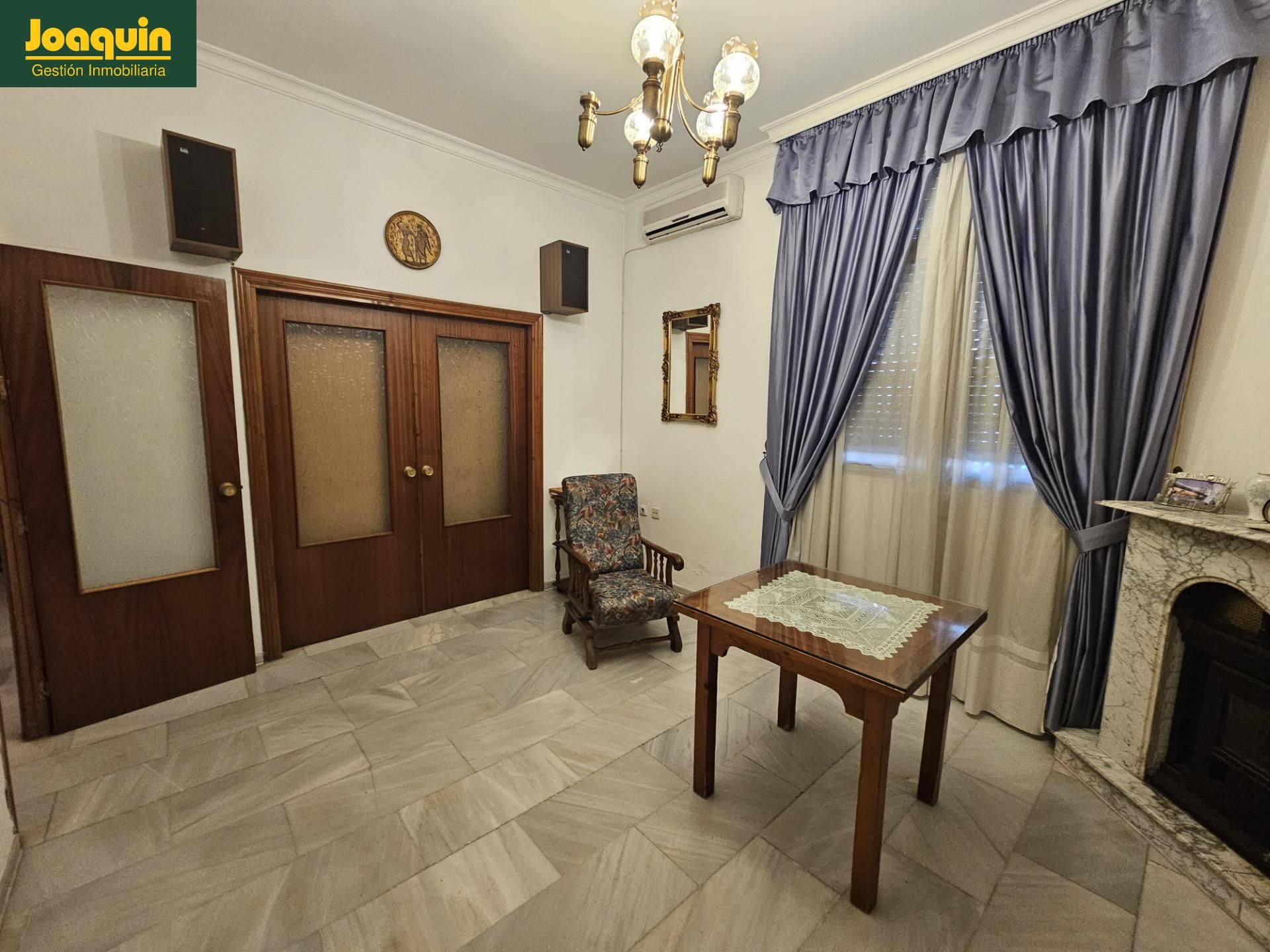 House or chalet for sale in  Córdoba Capital  with Air Conditioner, Heating and Parquet flooring