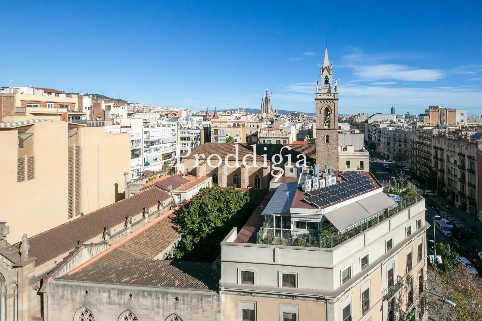 Vista exterior de Oficina de alquiler en Barcelona con Aire acondicionado, Calefacción y Terraza