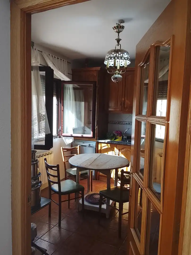 Cocina de Casa o chalet en venta en Arenas de San Pedro con Jardín privado y Trastero
