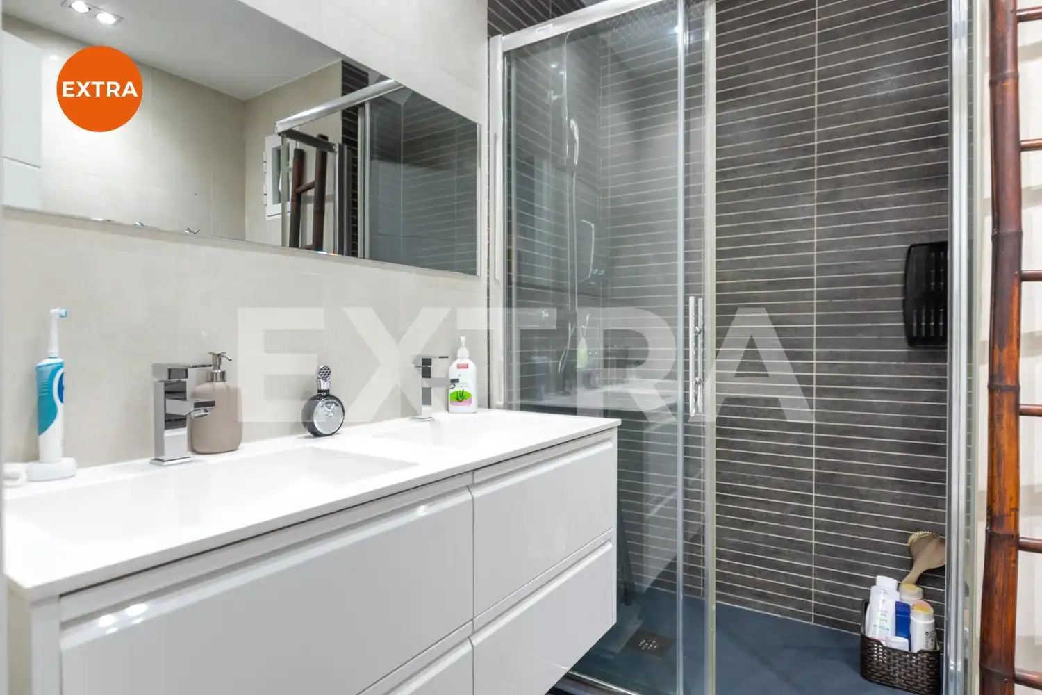 Piso con piscina en venta en Calle Caleruega, imagen 8