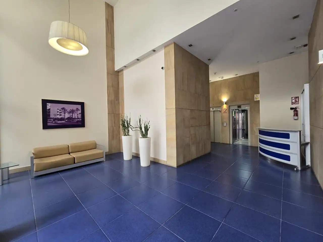 Piso en venta en Benidorm con Aire acondicionado, Terraza y Piscina