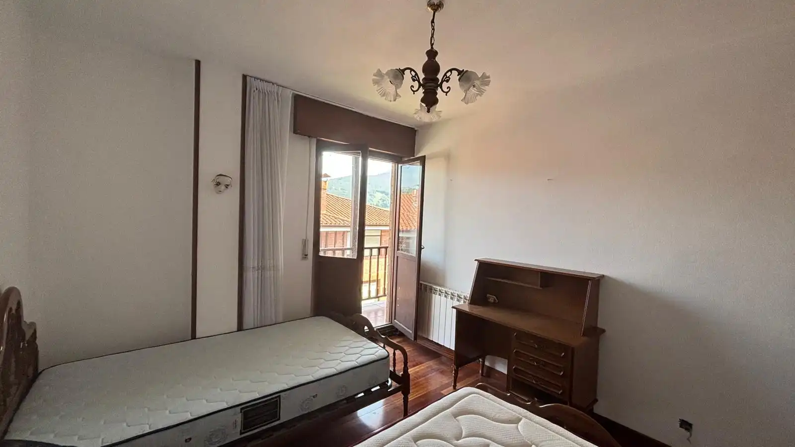 Schlafzimmer von Wohnung zum Verkauf in Rasines mit Heizung, Möbliert und Ofen