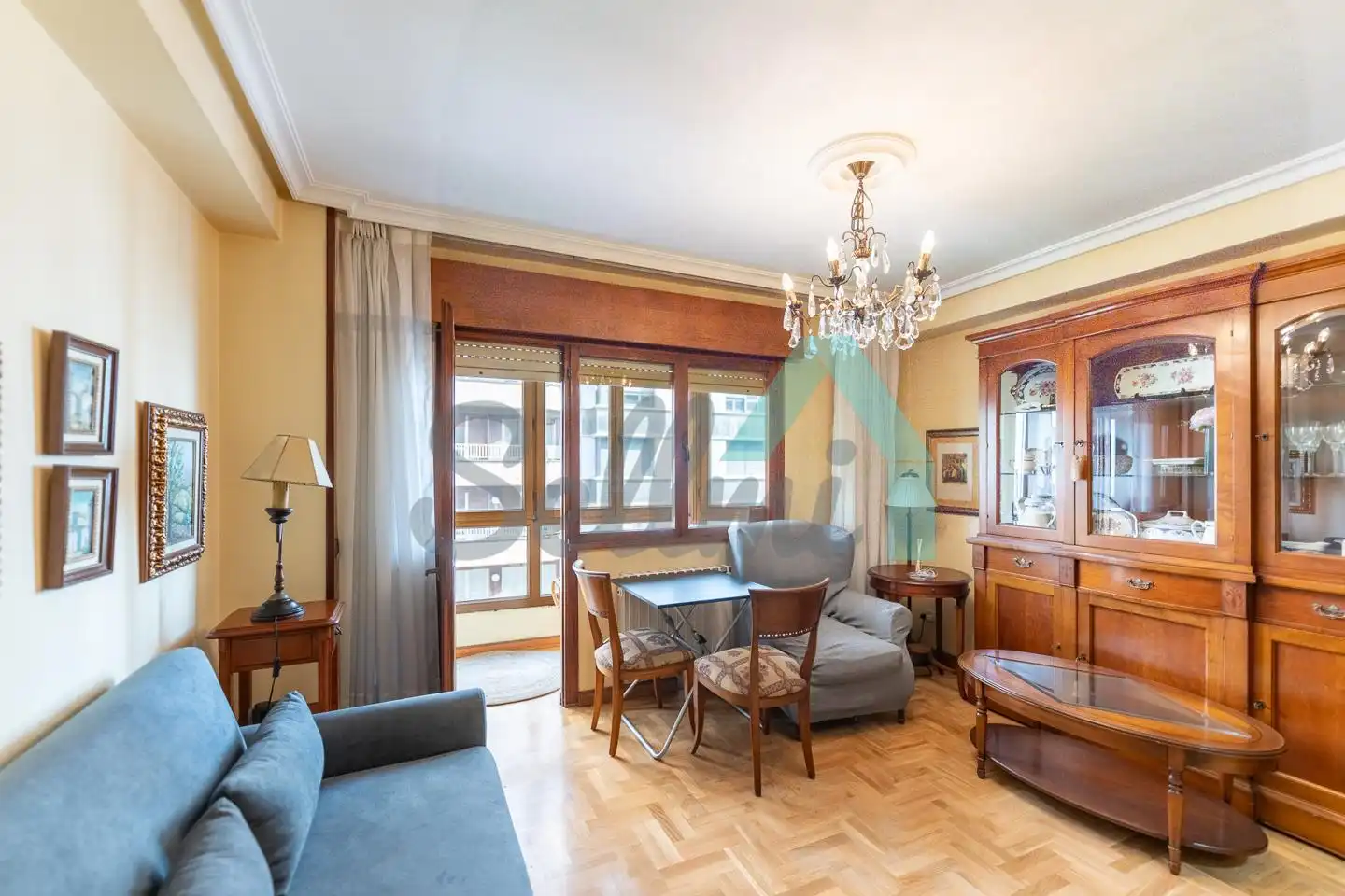 Wohnzimmer von Wohnung zur Miete in Gijón  mit Heizung, Parkett und Terrasse