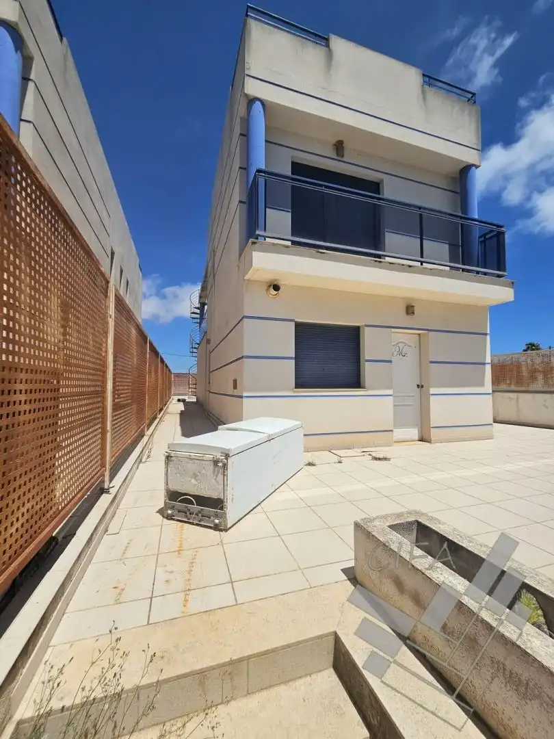 Vista exterior de Casa o xalet en venda en Vinaròs amb Terrassa