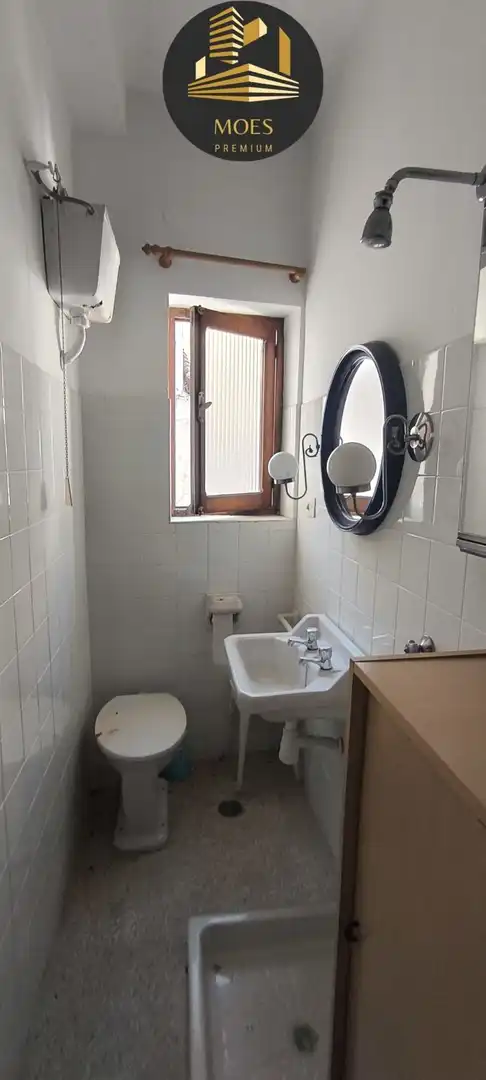 Bathroom of Flat for sale in Úbeda  with Air Conditioner, Heating and Balcony