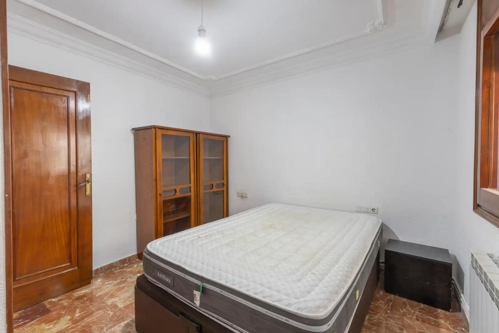 Habitación de Piso en venta en Granada con Calefacción y Terraza