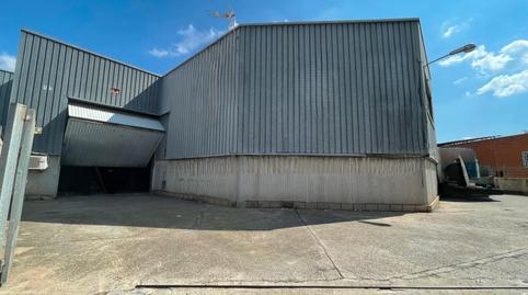 Photo 2 of Industrial buildings to rent in Avinguda de la Mare de Déu de Montserrat, 47, Sant Joan - TV3, Barcelona