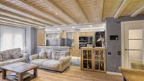 Wohnzimmer von Wohnungen zum verkauf in Puigcerdà mit Heizung, Parkett und Abstellraum