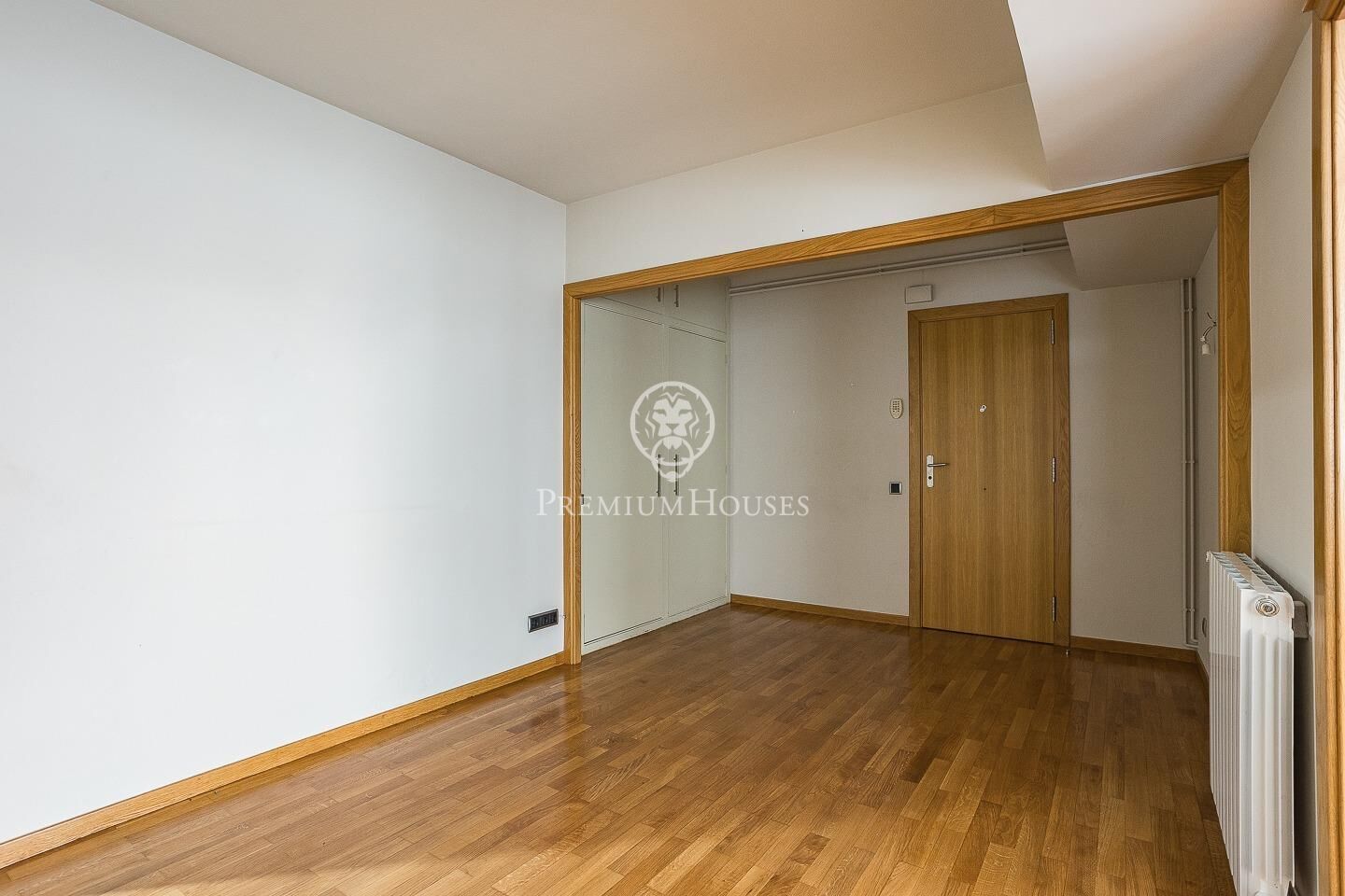 Flat for sale in  Barcelona Capital  with Air Conditioner, Heating and Parquet flooring
