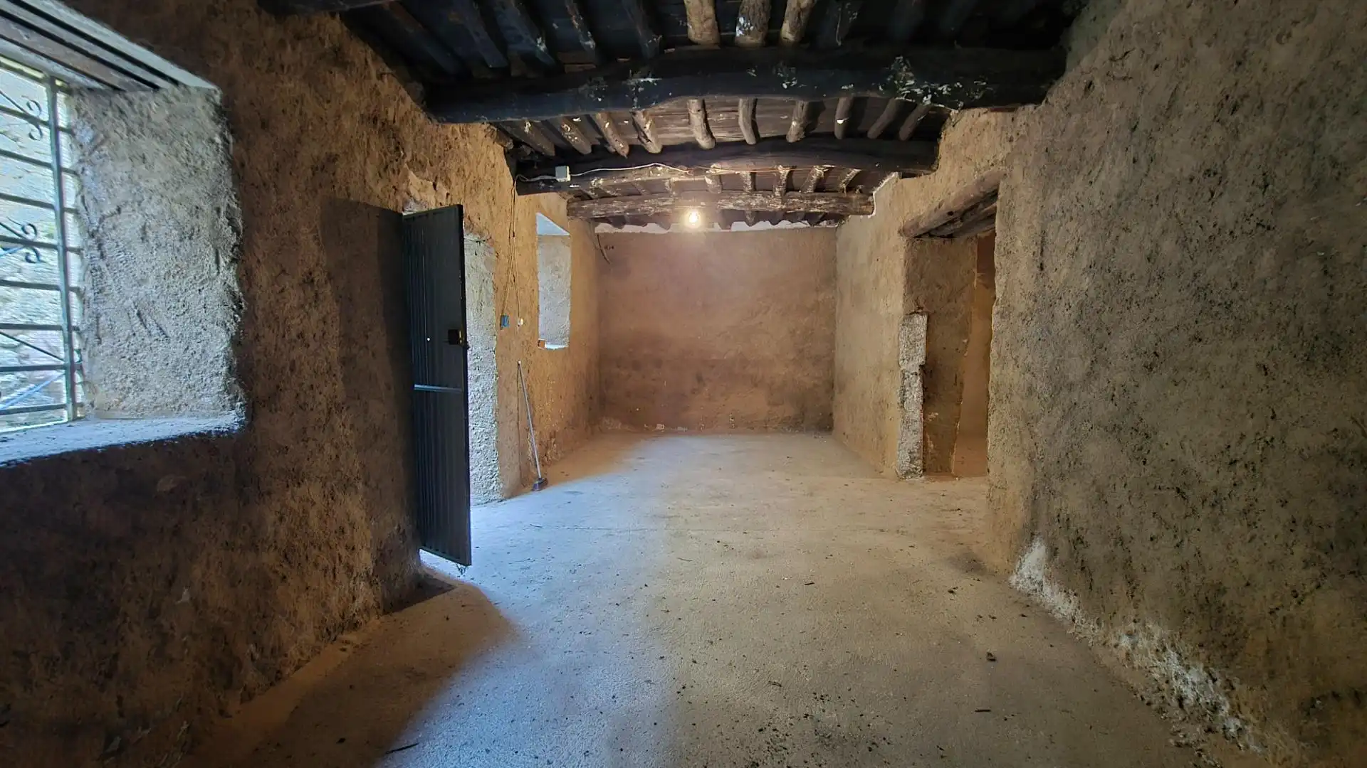Houses for sale in San Esteban de la Sierra