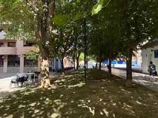 Vista exterior de Local de alquiler en Zaragoza con Aire acondicionado, Calefacción y Parquet