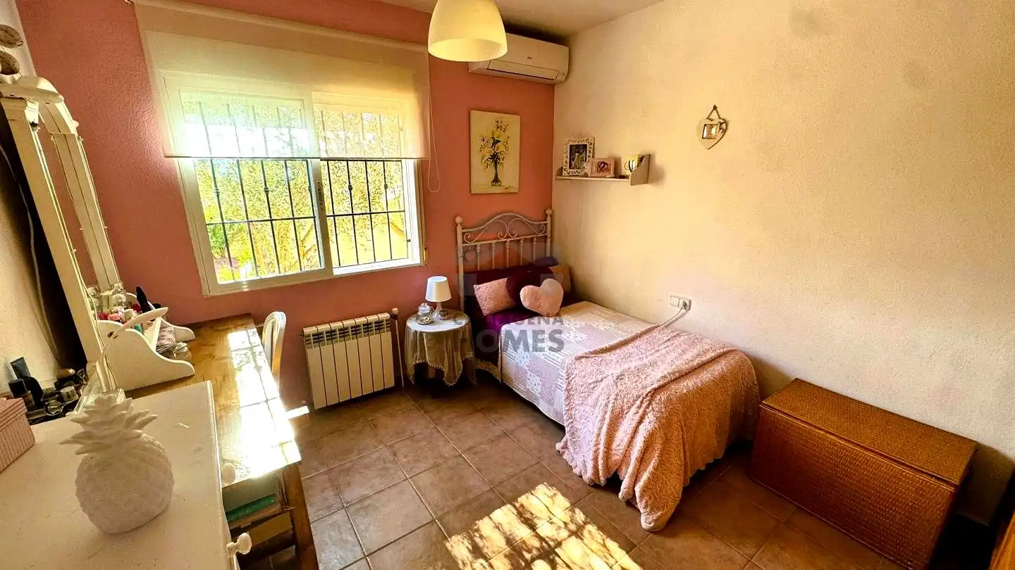 Habitación de Casa o chalet en venta en Cartagena con Aire acondicionado, Calefacción y Jardín privado