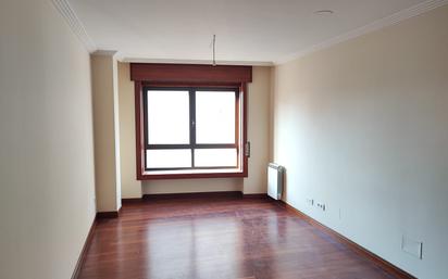 Bedroom of Flat for sale in Vigo 