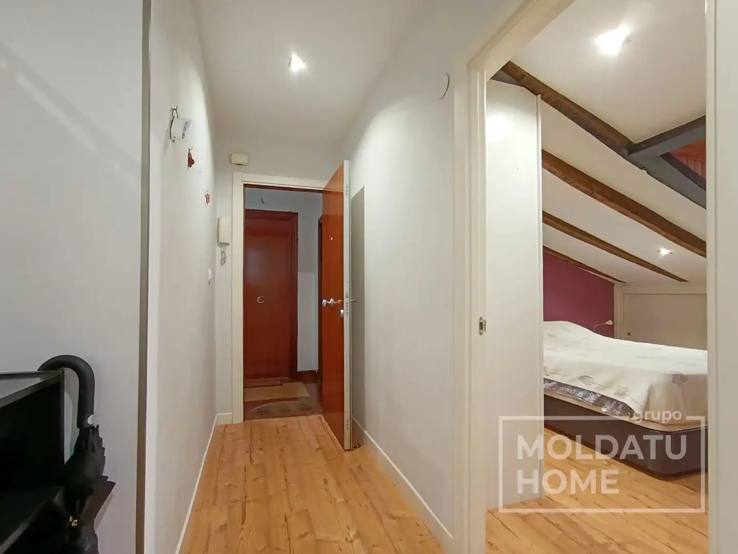 Piso en venta en Irun  con Calefacción y Amueblado