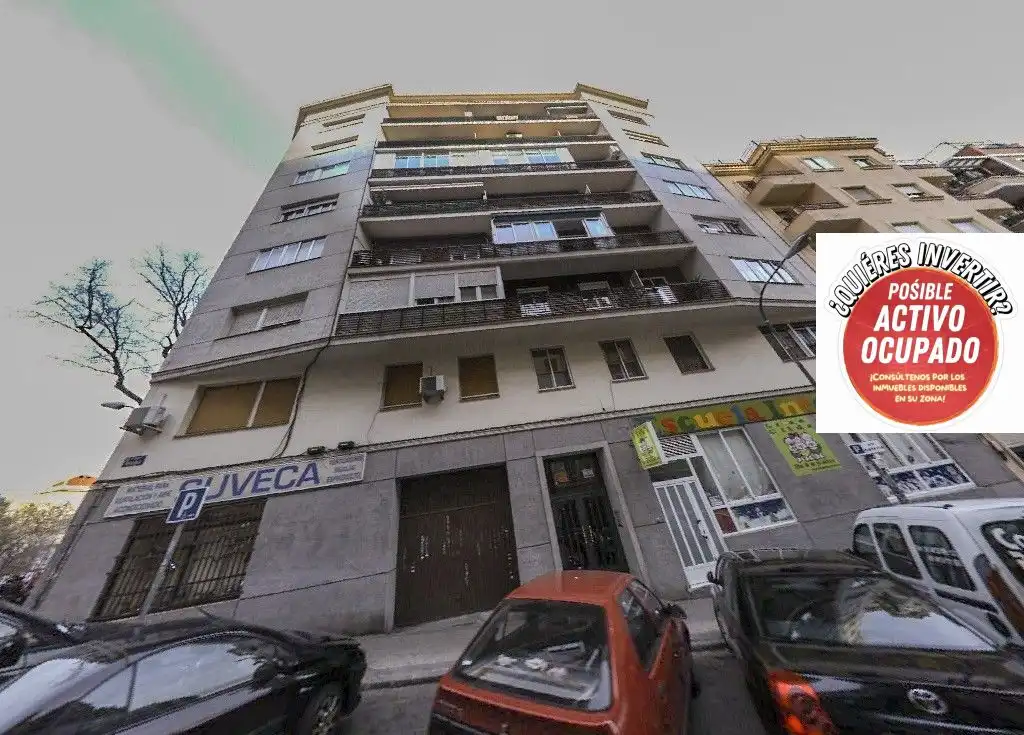 Vista exterior de Local en venta en  Madrid Capital