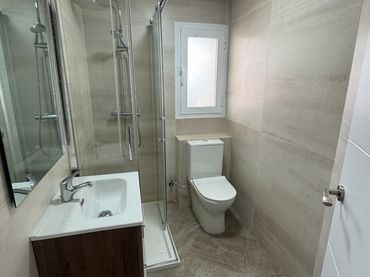 Apartament amb ascensor en venda a Calle Almendralejo