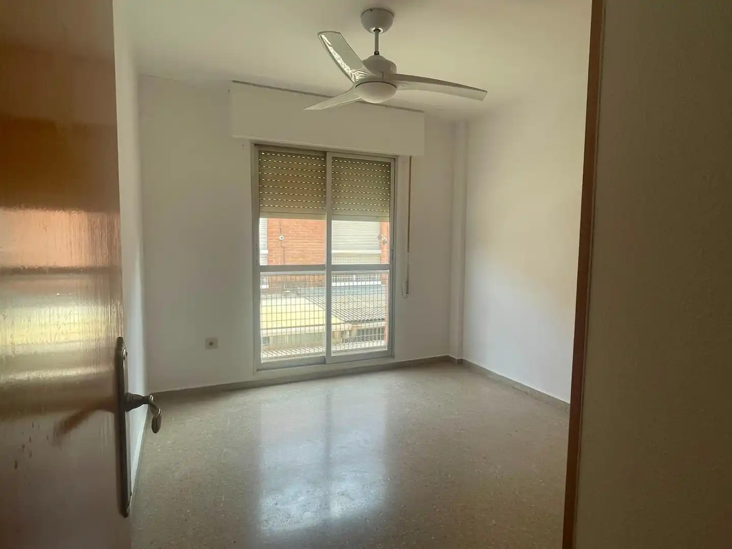 Habitación de Casa adosada de alquiler en Murcia con Aire acondicionado, Calefacción y Jardín privado